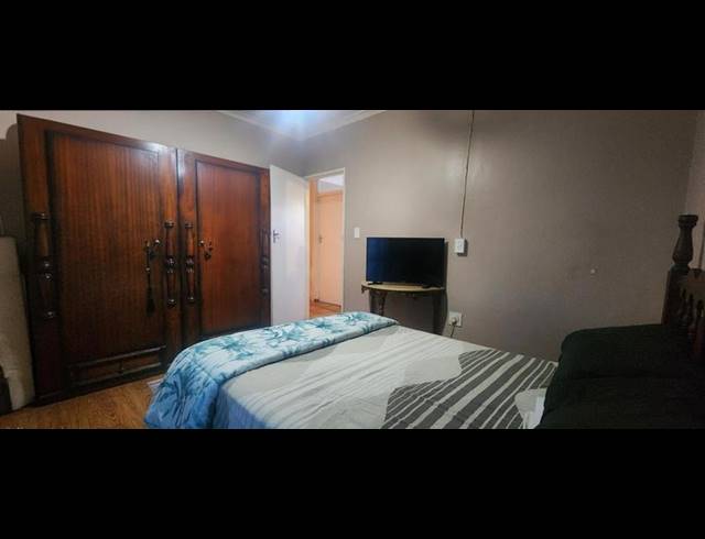 3 BEDROOM HOUSE FOR SALE IN SILVERSANDS